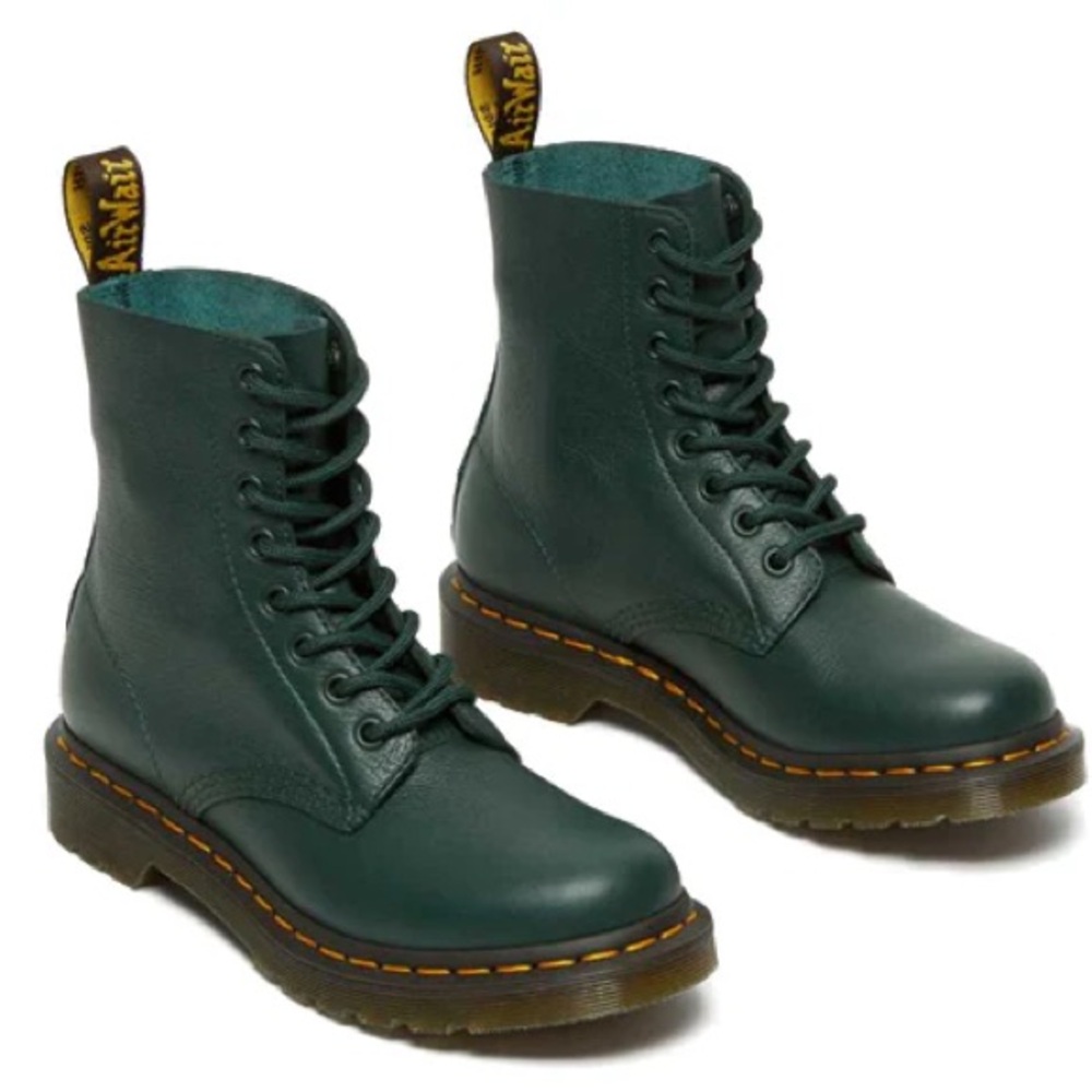 Iconic Dr. Martens Forest Green Leather Boots - Picture 6 of 7